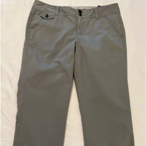 Eddie Bauer NWT Gray Capri, Size 10